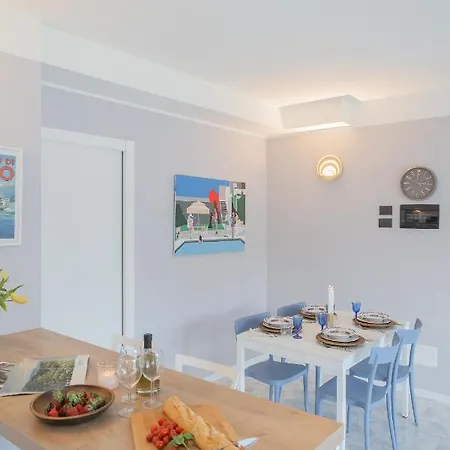 Misultin House & Swimming Pool, Luxury In By Rent Apartment Pianello Del Lario