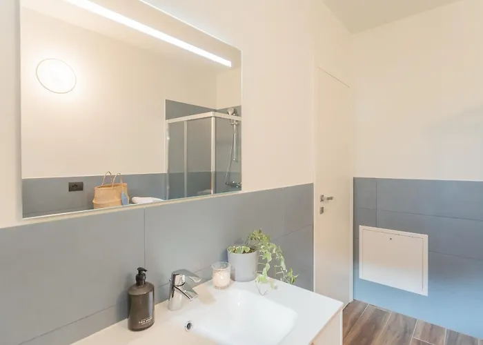 Misultin House & Swimming Pool, Luxury In By Rent * Pianello Del Lario