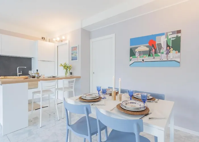 Misultin House & Swimming Pool, Luxury In By Rent Pianello Del Lario