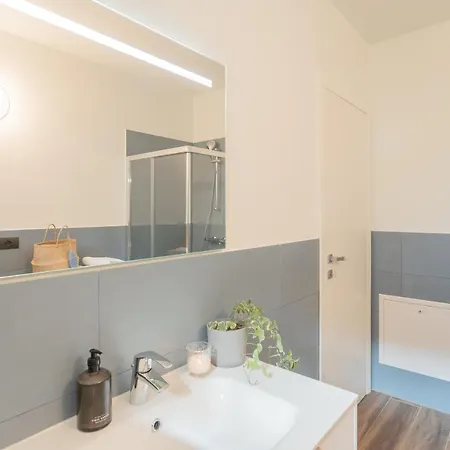 Misultin House & Swimming Pool, Luxury In By Rent * Pianello Del Lario