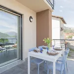 Misultin House & Swimming Pool, Luxury In By Rent Appartement